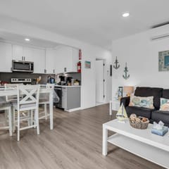 227 Grant Ave Unit #2