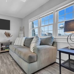 311 Blaine Unit #2