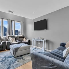 131 Hiering Ave #10