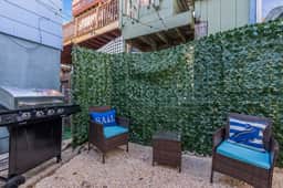 217 DuPont - Image 4