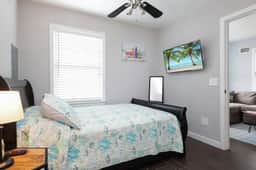 318 Blaine Ave - Image 5