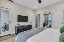 105 Grant - Image 2