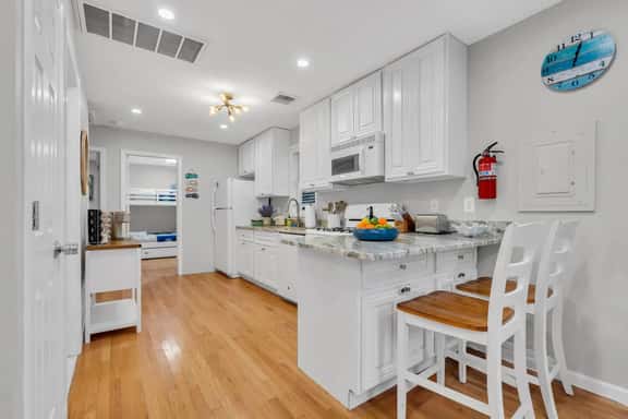 324 Sumner Unit #1 - Image 1