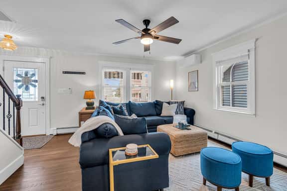 325 17th Ave - Image 1