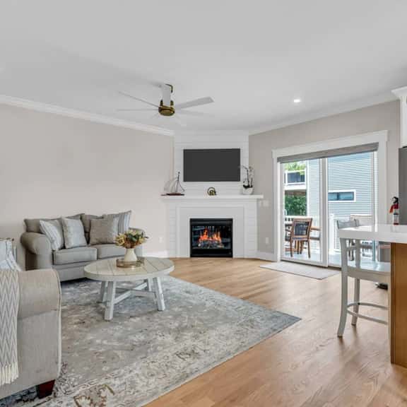 808 SE Central Unit #1 - Image 1