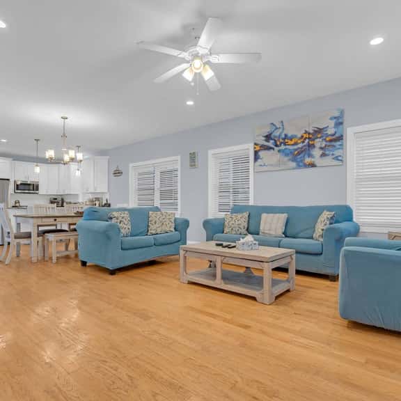 508 Bay Blvd - Image 1