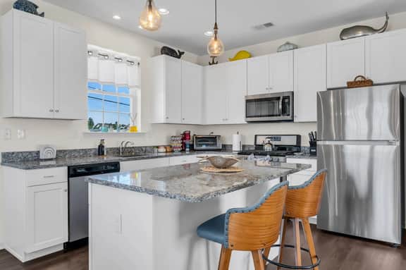 1827 W Pennsylvania Ave - Image 3